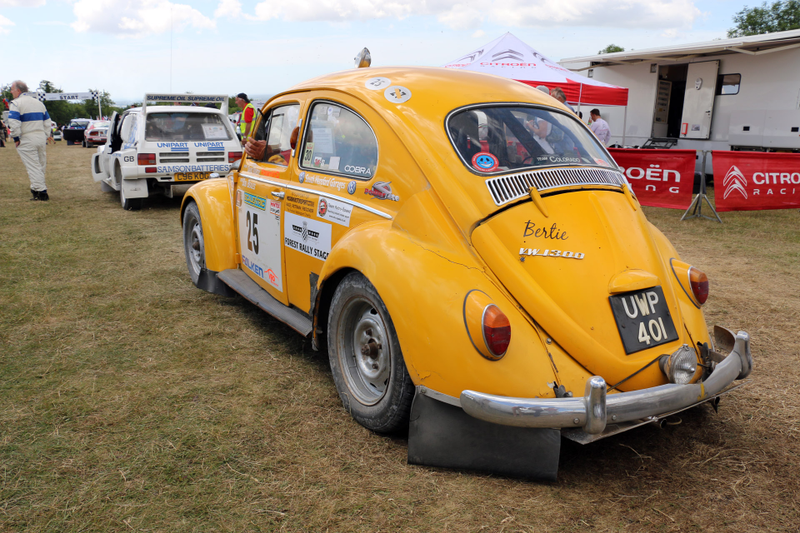 Illustration for article titled Tons Of Classic Rally Cars? Tons Of Classic Rally Cars!